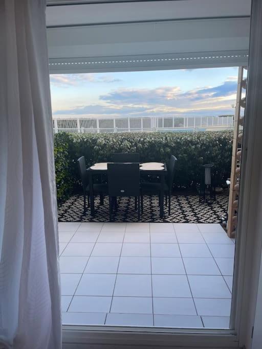 Appart Frontignan Sur La Plage, Piscine, Wifi, Tv, Netflix Kültér fotó